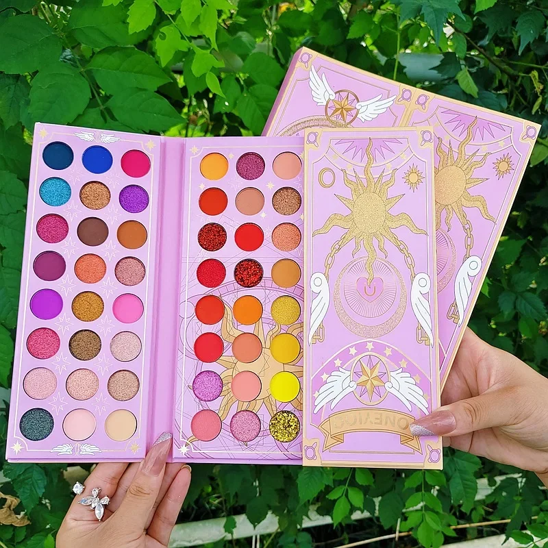 Boże Narodzenie 96-kolorowy ci – Beauty Book Makeup Kit recenzja i cena