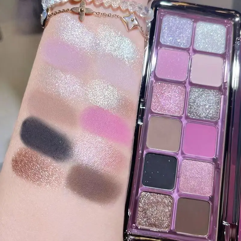 12 kolorowych cieni do powiek  – Beauty Book Makeup Kit recenzja i cena