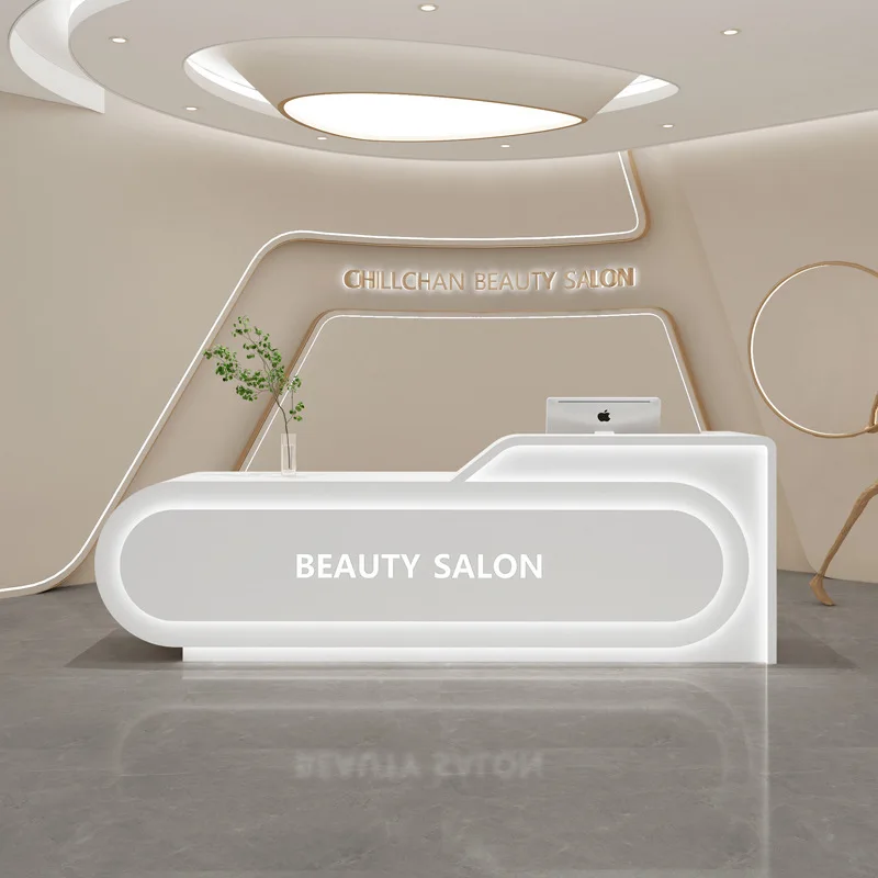 Lada kasowa, lada recepcyjna k – Beauty Makeup Institute recenzja i cena