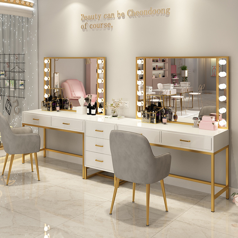 Toaletka do makijażu Studio fo – Beauty Makeup Store recenzja i cena