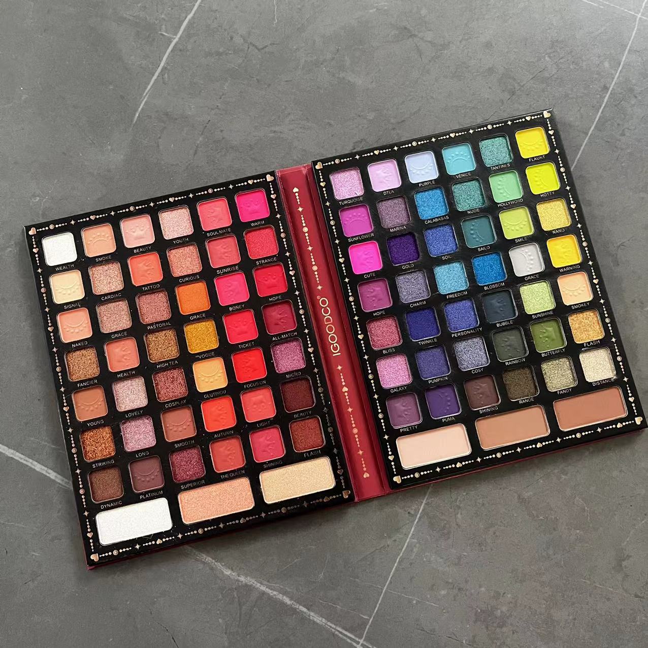 90 matowa paleta cieni do powi – Beauty Book Makeup Kit recenzja i cena