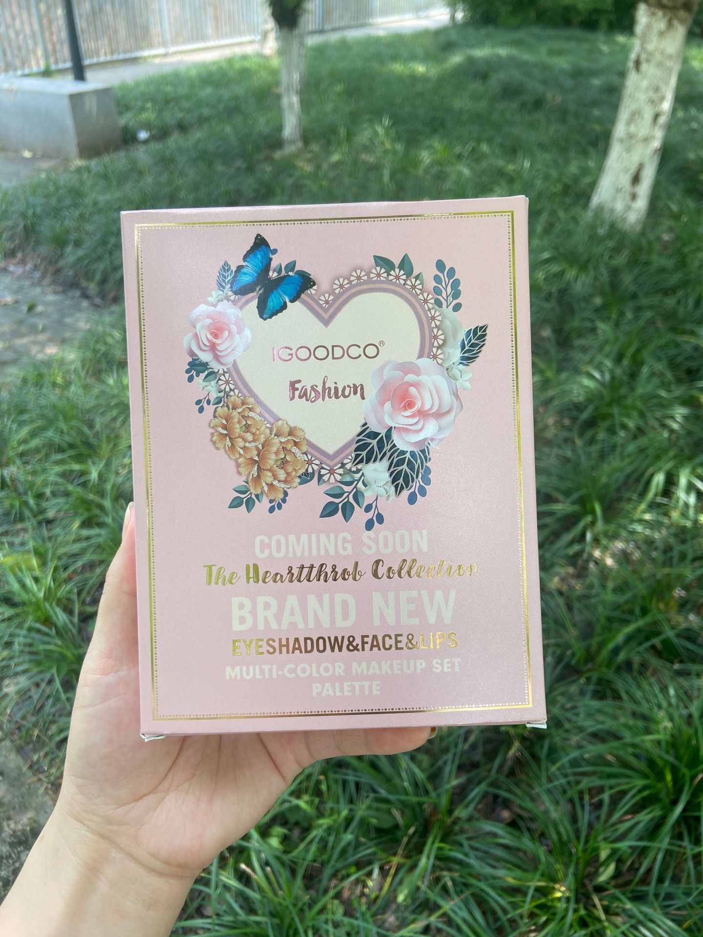 Profesjonalna 78-kolorowa pale – Beauty Book Makeup Kit recenzja i cena