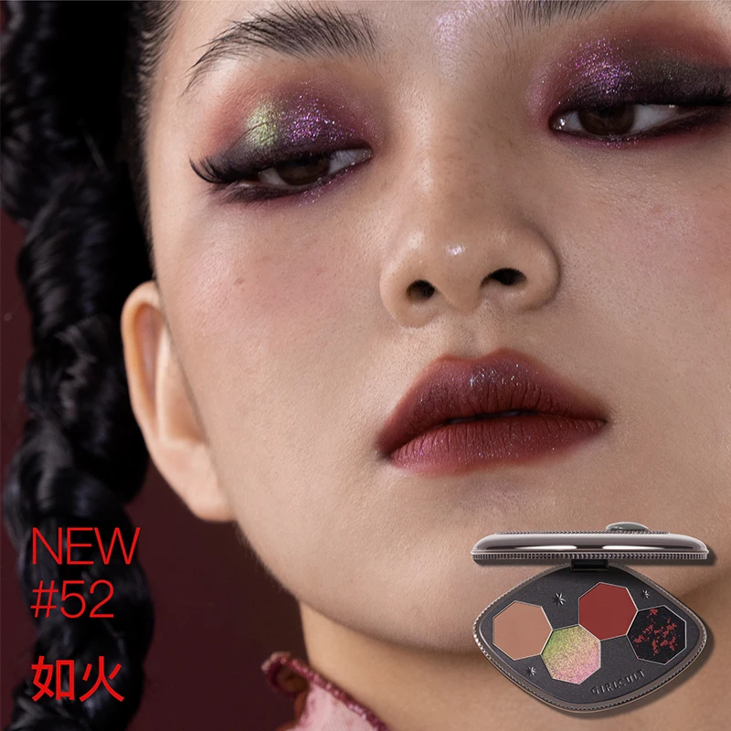 Dziewczęca 4 kolorowa paleta c – Beauty Book Makeup Kit recenzja i cena