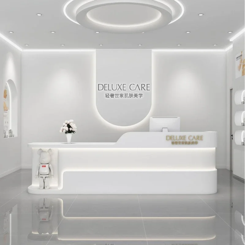 Biurko do makijażu Nowoczesny  – Beauty Makeup Institute recenzja i cena