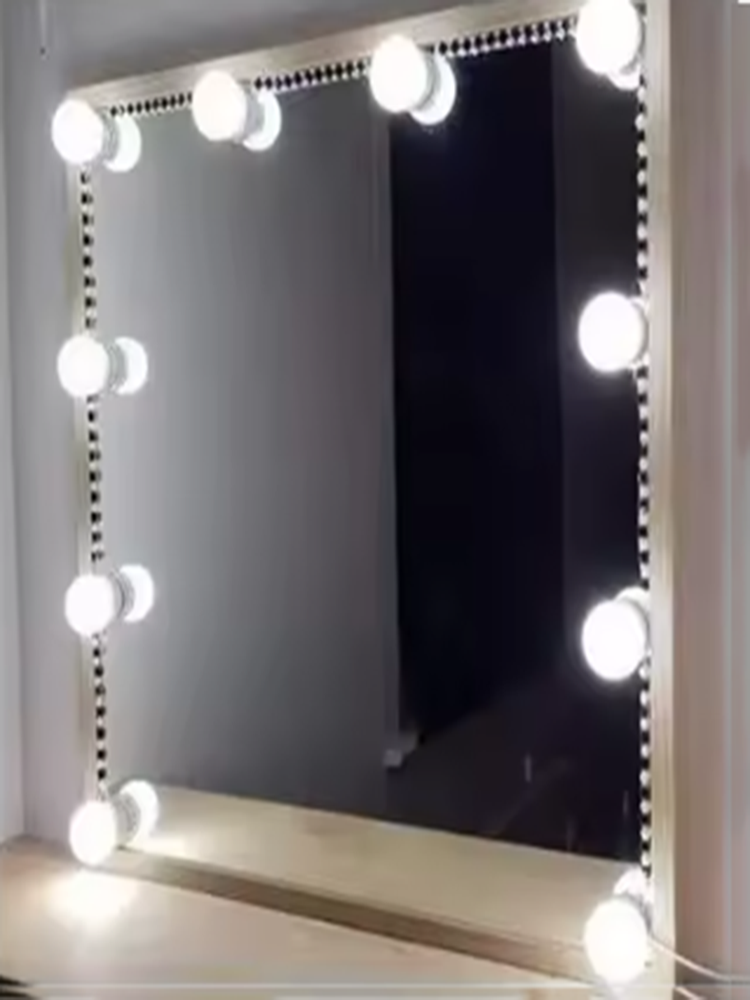 Lustro LED do makijażu z oświe – Beauty Makeup Desk recenzja i cena